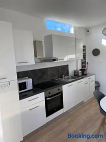 "Echapée Belle" Appart Moderne 6 pers à Velaux - Tout équipé avec terrasse à 15 min plage et aéroport - Image 2