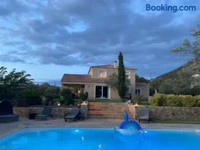 Très belle villa piscine jacuzzi grande propriété 10 pers - Image 1