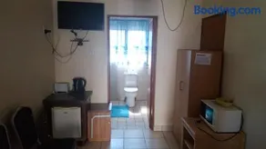 C'est Si Bon Accommodation at 03 Beitel, Mokopane - Image 2