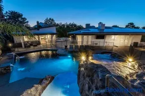 Luxury Villa, with bonus pool house, Private Pool, Hot tub, rock water fall and slide, putting green, basketball, shuffle board, play gym, privately gated on circular driveway. - Image 3