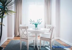 Garai Apartment by People Rentals - Image 2