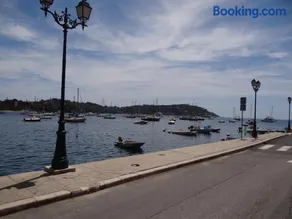 Les pieds dans la mer Best place - Image 1