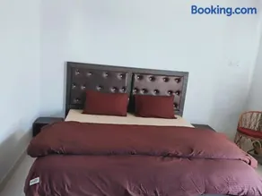Pahadi Ghar Homestay - Image 1
