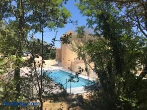 Appartement 4 personnes dans château avec piscine - Image 2