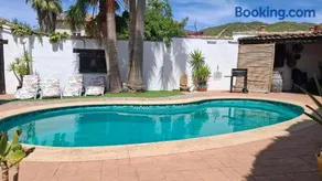 Encantadora casa con piscina privada y chimenea - Image 4