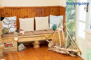 House of Hapiness in Assos - Image 5