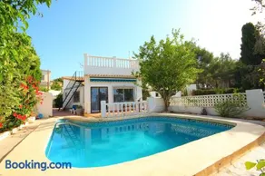 Chalet Carrio Park 5B - Image 1