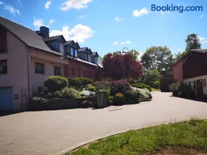 Apartamento con barbacoa | Vistas al jardín - Image 2