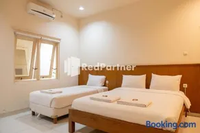 Villa Dora Jogja near Malioboro Area Mitra RedDoorz - Image 3
