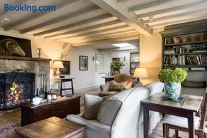 Apple Cottage - Image 2