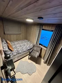 Cabin with sea view - Image 2
