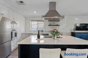 Rose Cottage 3B Hutchinson St Goolwa - Linen Included - Image 3