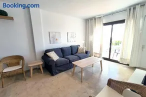 Marina Real 112 - Image 3