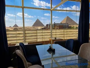 Horus Guest House - Pyramids View Rooftop - Image 3