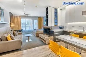 TATRA SUITES Luxury Studio A302 - Image 2