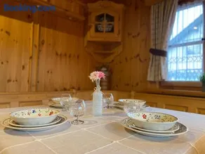 Einzigartiges Alpenstil Chalet mit Panoramablick - Image 2