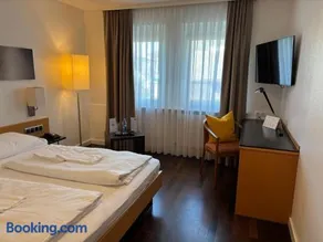 Hotel MaMa - Image 5