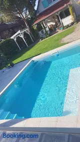 Zamardi private villa with own pool and huge garden, 150m to longest free beach at Balaton - Image 5