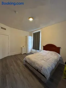 SF Travelers Inn - Image 3
