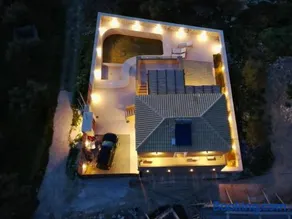Elegant villa with sea view in Crete - Image 5
