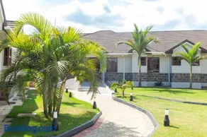 Rock Hyrax Hotel - Image 3
