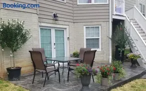 Gigi's luxurious Arora Hills 2 BdRm, 2 Baths Apt - Image 2