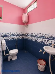 Praveen residency rooms in Vellore - Image 4