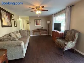 Gorgeous house nearby beach in 5 minutes - Image 3