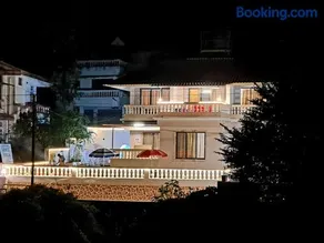 Fogg Villa - Valley View / Swimming pool / AC - Image 1