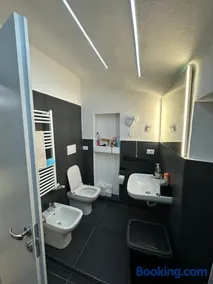 Silver Apartment Milano - Image 4