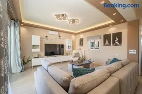 Eleni's house - Image 3
