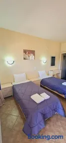 PHILYRA HOTEL - Image 2