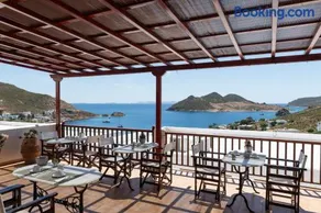 Golden Sun Hotel Patmos - Image 1