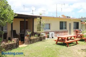 北谷 vacation house MALAPUA - Image 1