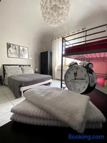 B&B Pontedera - Image 1