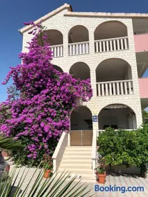Sea View Apartments - Image 3