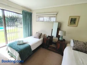 Francolin's Rest Guest Suite - Image 5