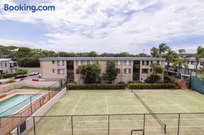 The Dunes 8,38 Marine Dr - complex pool, tennis court and Wi-Fi - Image 3