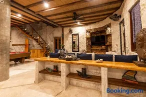 Bukit Surf Villa - Image 2