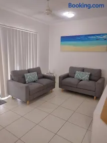 Ocean Breeze Apartments - Image 5