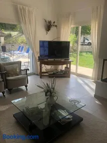 Elegante Villa in Céreste mit privatem Pool und Jacuzzi - Image 1