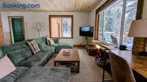 Serene 3BR Cabin by Deer Creek: Hot Tub & Fast Wifi - Image 2