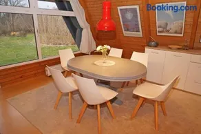Zeltdachhaus für bis zu 6 Personen - Image 2