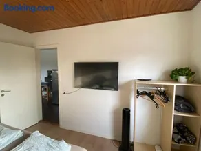 Charming Private Apartment in a Villa by the Forest - Image 4