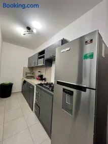 Noir Beach Suite - Image 2
