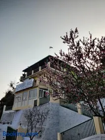 Upvan Guest House and Residence - Image 3