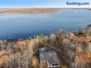 Boy Lake Lodge - Image 3