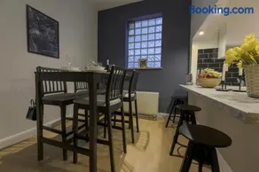 The Harbour Apartment 1 - Image 4