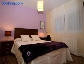 Apartamentos Turísticos Ceres Parking Gratis - Image 3