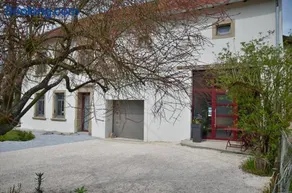 Loft industriel dans une ancienne grange - Image 2